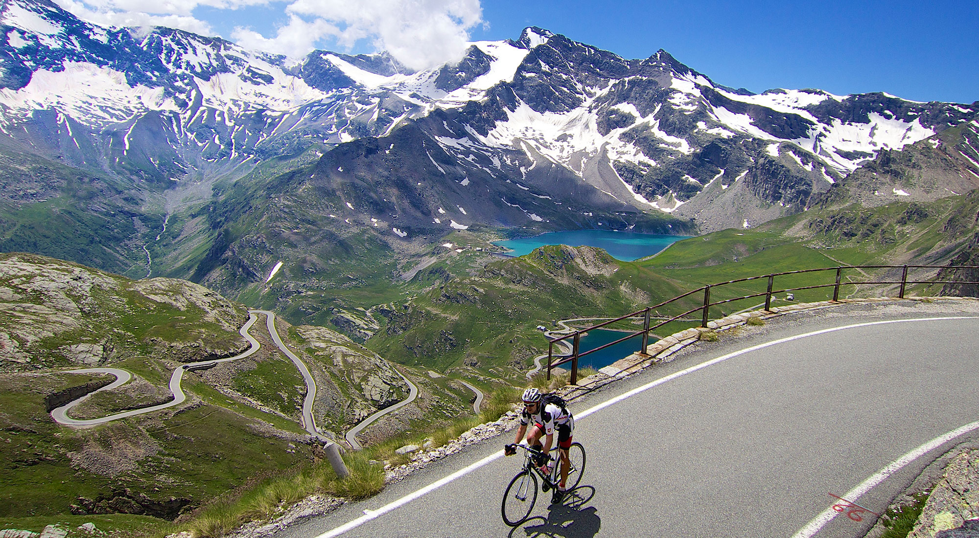 most breathtaking mountain biking trails in the world